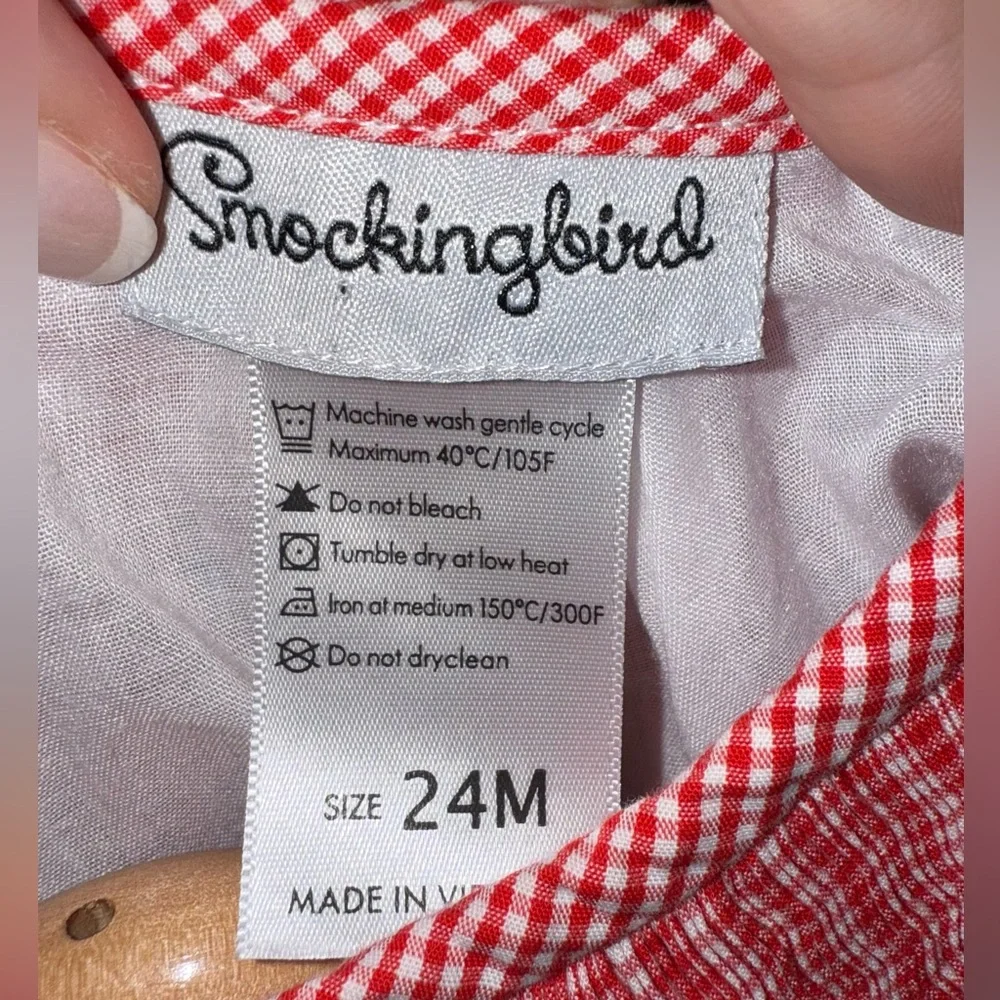Smockingbird gingham smocked bishop dress with Santa faces, sir 24 mos - Picture 4 of 5